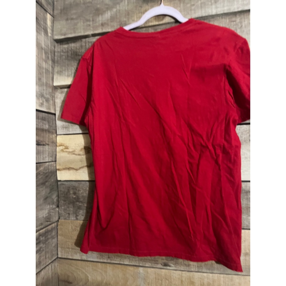 District Tee Red Joy to the World Christmas V-Neck‎ T-Shirt Women's M